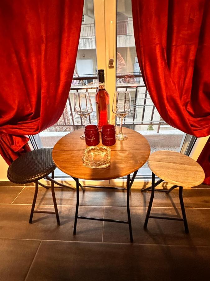 Majestik Room Kavala Eksteriør billede