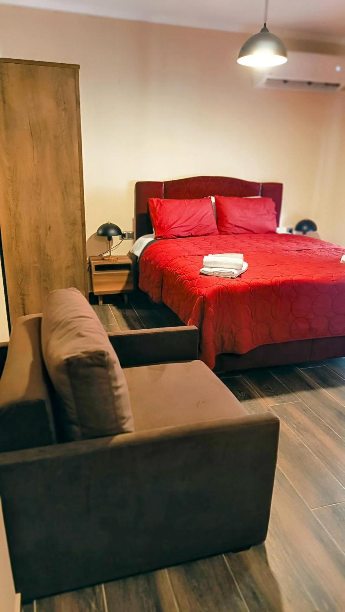 Majestik Room Kavala Eksteriør billede